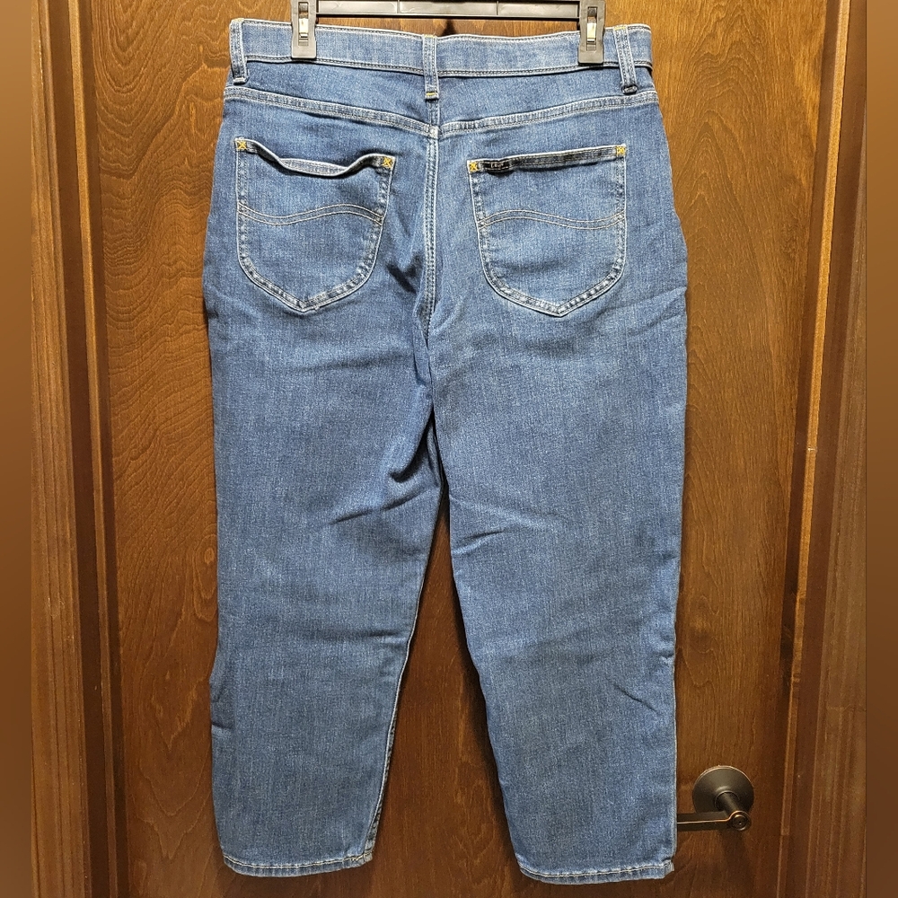Lee Capri Jeans - Picture 5 of 10